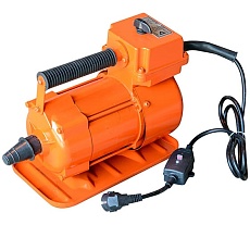 Вибратор Vektor 1500 220V 1001