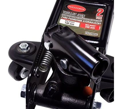 Домкрат Rockforce подкатной 2 т RF-TH22005C(29756)