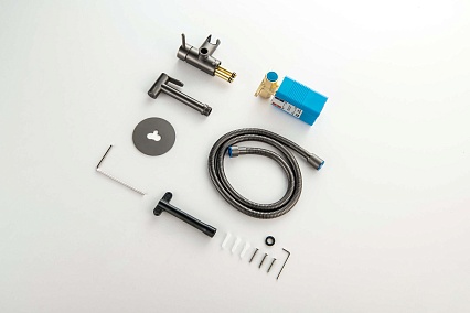 Смеситель Aquatek Европа AQ1021BGM с гигиеническим душем, оружейная сталь Смеситель Aquatek Европа AQ1021BGM с гигиеническим душем, оружейная сталь