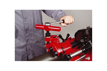 Портативное приспособление для накатки желобков Virax 2"-6" 162400