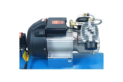 Масляный компрессор Sturm AC932100