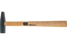 Слесарный молоток 200 г, квадратный боек, деревянная рукоятка Сибртех 10211