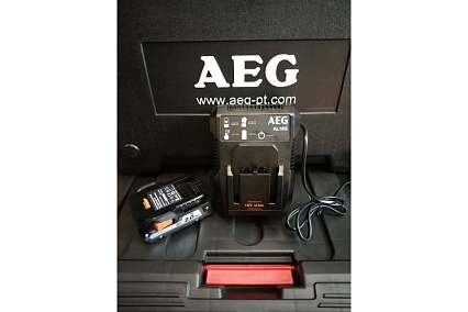 Аккумулятор (18 В; 2.0 А*ч; Li-Ion) + зарядное устройство SETL1820AL AEG 4935478072