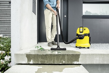 Хозяйственный пылесос Karcher WD 3 Battery без аккумулятора в комплекте 1.629-910