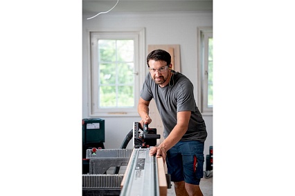 Аккумуляторная погружная пила Metabo KT 18 LTX 66 BL 601866660