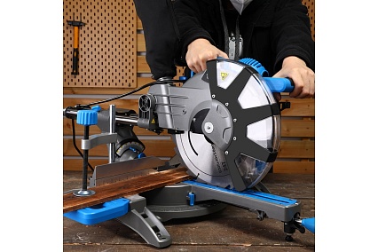 Торцовочная пила Deko DKMS2500-305 Laser 063-4316