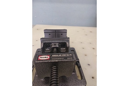 Угловые тиски PROMA SU-75 25300108