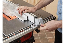 Настольная пила Black&Decker 1800 Вт, 5200 об/мин, диск 254x30 мм BES720