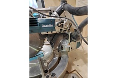 Торцовочная пила Makita LS1219