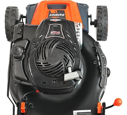 Бензиновая газонокосилка Patriot PT 47BS 512109016