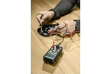 Цифровой мультиметр Hoegert Technik SMART HT1E605