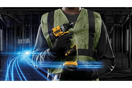 Бесщеточная дрель-шуруповерт DeWalt 2 скорости, 1 АКБ 18 В XR Li-Ion DCD800E1T-QW