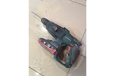 Аккумуляторный перфоратор Metabo KHA 18 LTX 600210890