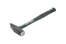 Молоток Sturm 600 г полностью обрезиненная рукоятка 1010-02-FR0600