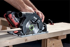 Аккумуляторная ручная циркулярная пила Metabo KS 18 LTX 57 601857840