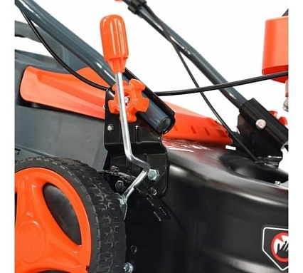 Бензиновая газонокосилка Patriot PT 42LS 512109004