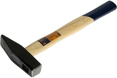 Молоток Тундра слесарный, квадратный боек, деревянная рукоятка, 600 г 881981