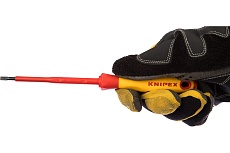 Отвертка для винтов со шлицевой головкой Knipex KN-982040