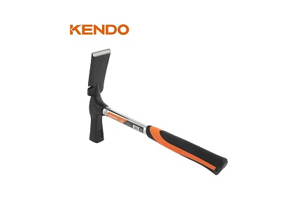 Молоток каменщика KENDO 600 г 25113