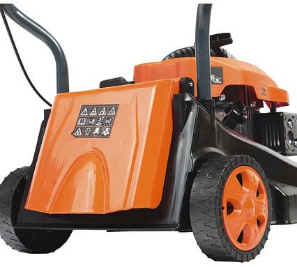 Бензиновая газонокосилка Patriot PT 40 512109401