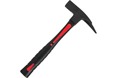 Кованый молоток-гвоздодер BEOROL 600 г, фибергласовая обрезиненная рукоятка, черный 245276