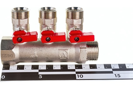 Коллектор с отсекающими кранами Valtec 1х3 выхода Евроконус 3/4" VTc.580.NE.0603