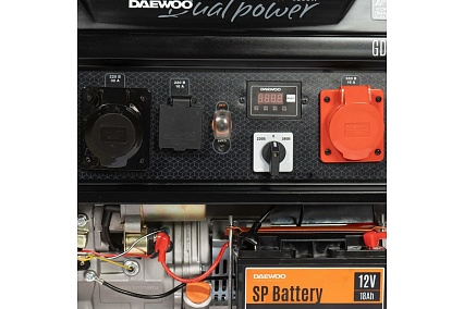 Бензиновый генератор с функцией Dual Power Daewoo GDA 7500DPE-3