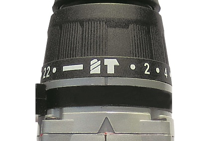 Аккумуляторная ударная дрель-шуруповерт Einhell PXC TE-CD 18-2 Li-i-Solo 4513802