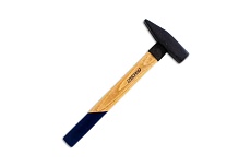 Молоток Варяг 600гр. с деревянной ручкой кованый (6/24) 018310