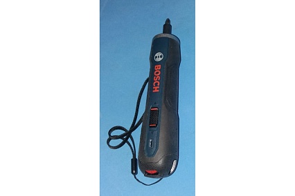 Аккумуляторная отвертка Bosch GO kit 0.601.9H2.021