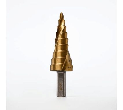 Сверло ступенчатое по металлу Advancetool 4-20 мм, HSS6542M2 (Р6М5) c TiN покрытием ADT-СМСТ0420Т