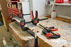 Набор струбцин пистолетного типа BESSEY 750 Н, 150 x 60 мм, распор 120-310 мм BE-EZR15-6SET