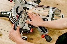 Торцовочная пила Metabo KGSV 72 Xact SYM 612216000