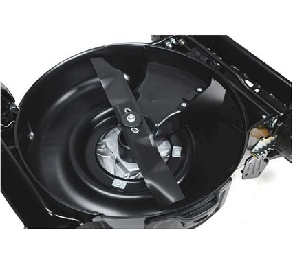 Бензиновая газонокосилка Huter GLM-46/S 900/70/3/18