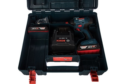 Аккумуляторный ударный гайковерт Bosch GDX 180-LI + многофункциональный инструмент Swiss Peak 0.615.990.K9W