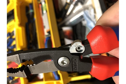 Инструмент для снятия изоляции Knipex KN-1392200