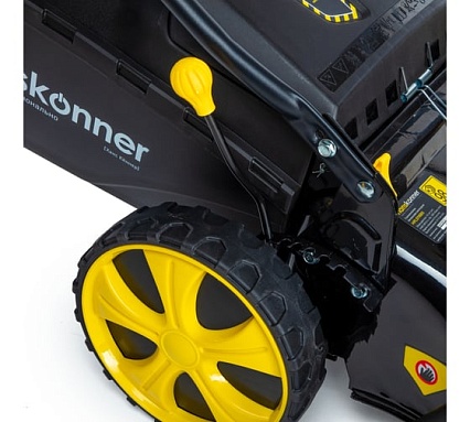 Бензиновая самоходная газонокосилка Hanskonner HPL5116BS