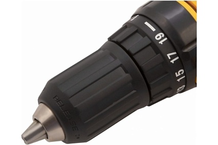 Аккумуляторная дрель-шуруповерт Denzel CDL-IB-18-02 26113, Li-Ion