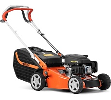 Газонокосилка Oleo-Mac gv 44 tk comfort, двигатель emak k450 ohv (123 cc), самоходная, травосборник 60 л, ширина деки 44 см, ширина кошения 41 см, 24.5 кг 6610-9074E5