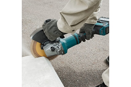 Аккумуляторная угловая шлифовальная машина Makita XGT BL 40В, 230 мм, GA038GZ