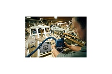 Вертикальная фрезерная машина Bosch GOF 2000 CE Professional 0.601.619.708