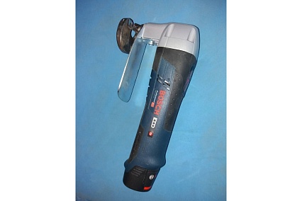 Аккумуляторные ножницы по металлу Bosch GSC 12V-13 Professional Solo 0.601.926.105