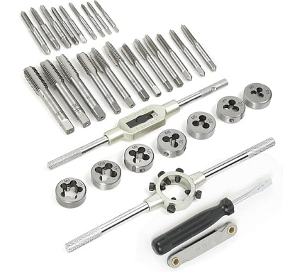 Набор метчиков и плашек 32 предмета Car-tool CT-W032