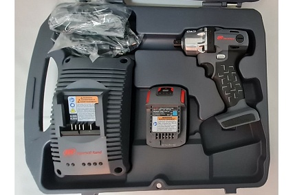 Ударный аккумуляторный гайковерт Ingersoll Rand 3/8", комплект c ЗУ без АКБ W5131PEU-KT