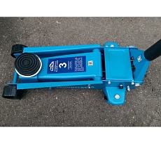 Подкатной гаражный домкрат Trommelberg XRD0330