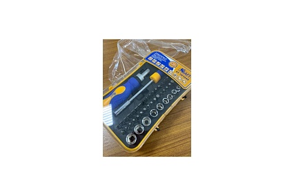 Т-образная отвертка с битами и головками 43 предмета Kraft KT 701042