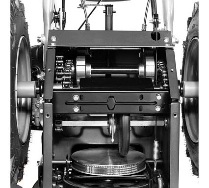 Снегоуборщик бензиновый с инжекторным двигателем Daewoo DAST 430 EFI