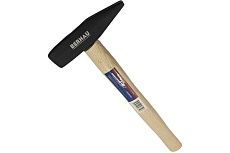 Молоток слесарный Berhau 500г деревянная ручка 102116