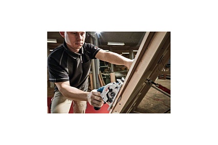 Аккумуляторная циркулярная пила Bosch GKS 12 V-LI 0.601.6A1.000