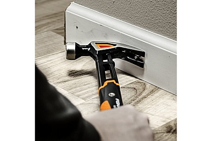 Молоток с загнутым гвоздодёром Fiskars M 16oz 13.5 дюймов 1027202